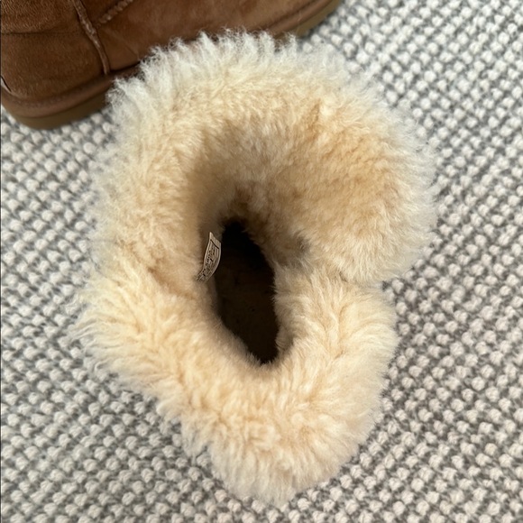 UGG Brown Sheepskin Boots - Picture 5 of 9